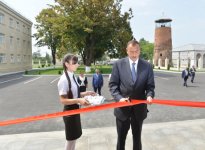 Президент Азербайджана принял участие в открытии нового здания средней школы в селе Бахматли Загатальского района (ФОТО)