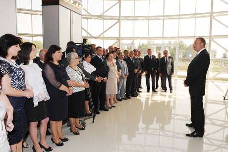 Prezident İlham Əliyev Qaxda Olimpiya İdman Kompleksinin açılışında iştirak edib (FOTO)