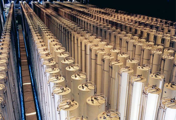 Иран обладает 18 тысячами центрифуг для обогащения урана – экс-глава Организации по атомной энергии Ирана