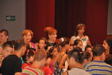 Айбениз Гашимова представила концертную программу для воспитанников школ-интернатов Баку (фото)