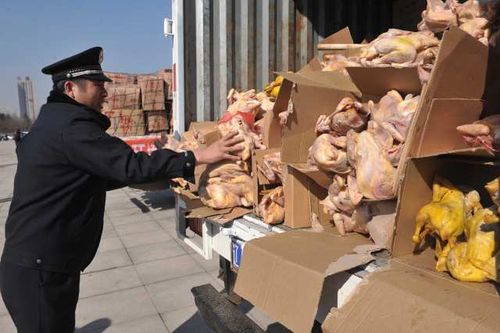 Raw chicken meat on Iran markets contains toxic heavy metals