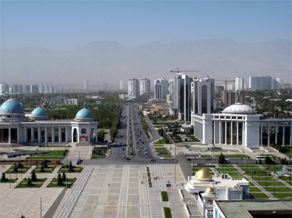 Türkmenistan'da açıkartırma