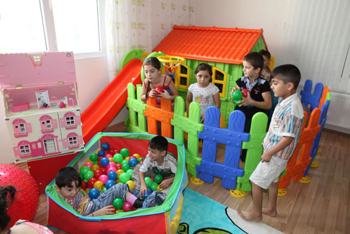 В Азербайджане открылся новый центр для детей с ограниченными возможностями (ФОТО)