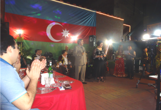 В США состоялся азербайджанско-еврейский праздничный вечер "Бакинские ночи" (фото)