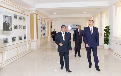 Президент Азербайджана принял участие в открытии Центра Гейдара Алиева в Сальяне (ФОТО)