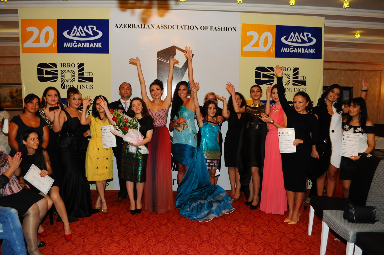 В Баку определены победители национального конкурса "Платье года Азербайджана 2013" (фото)