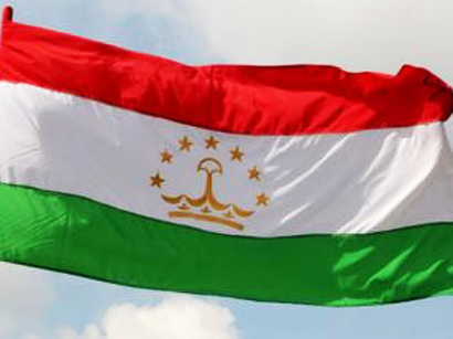От самого высокого до самого длинного: Таджикскому триколору 26 лет