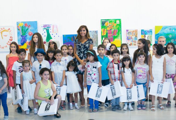 Пространство Современного Искусства "YARAT!" представило в Баку детскую выставку (фото)