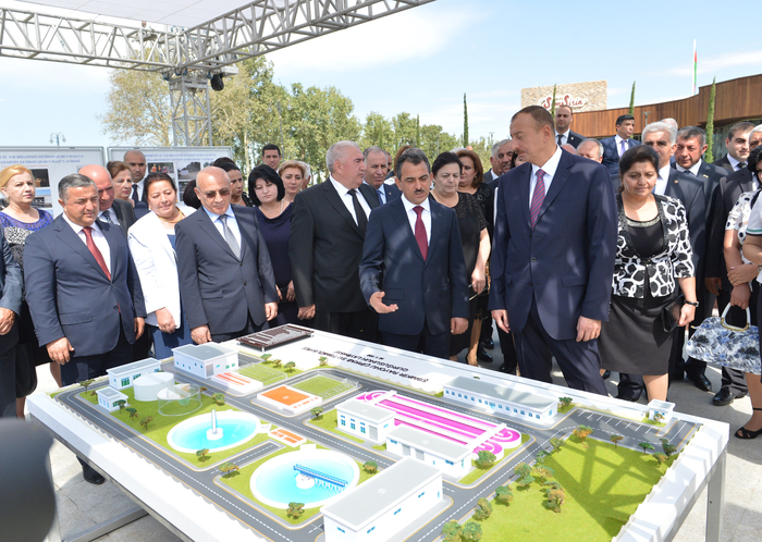 Президент Ильхам Алиев: Азербайджан отныне будет идти только путем развития (ФОТО)