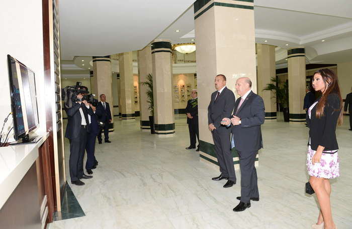 President Ilham Aliyev and his spouse attend opening of Training and Surgical Clinic of Azerbaijan Medical University (PHOTO)