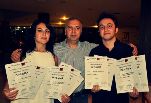 Азербайджанские пианисты успешно выступили на конкурсе "Дети Орфея" в Болгарии