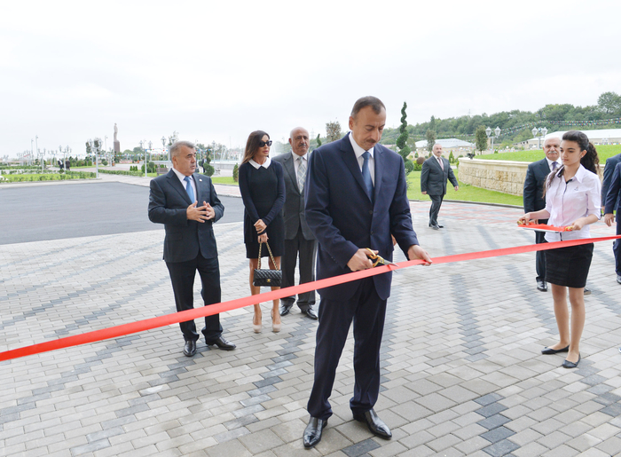 Prezident İlham Əliyev və xanımı Qubada "Yaşıl teatr"ın açılışında iştirak ediblər (FOTO)