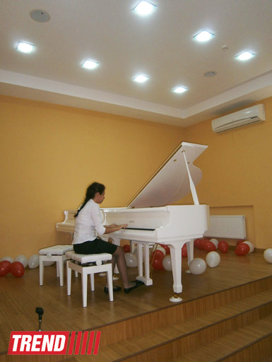 В Баку после реконструкции открыта Детская музыкальная школа № 20 им. Шовкет Алекперовой (фото)