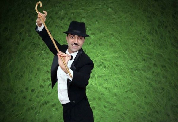 Азербайджанский танцор Ильхам Керимли предстал в образе Чарли Чаплина (видео-фото)