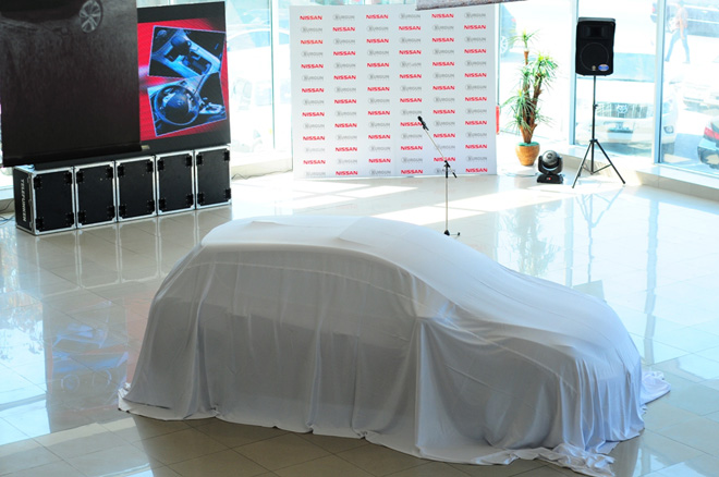 Tam Yeni Nissan Tiida 2013 təqdim edildi (FOTO)