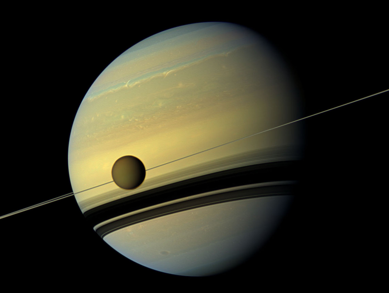 Saturn təbii peyklərin sayına görə Yupiteri geridə qoydu
