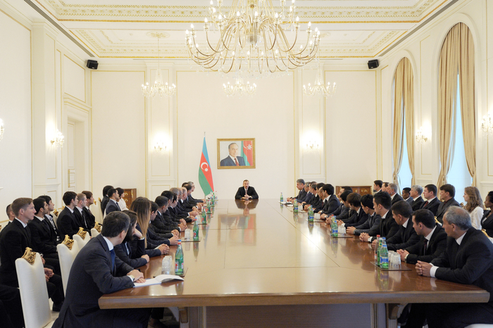 Президент Ильхам Алиев: Азербайджанский спорт не был таким сильным как сейчас (ФОТО)