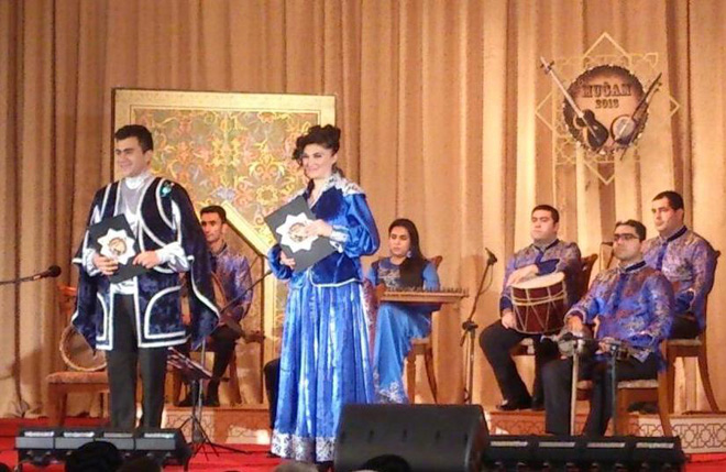 В городах Горадиз и Агджабеди представлен телевизионный конкурс мугама (фото)