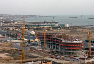 В рамках градостроительного проекта в Баку было вывезено более 2 млн. кубометров загрязненной нефтью земли