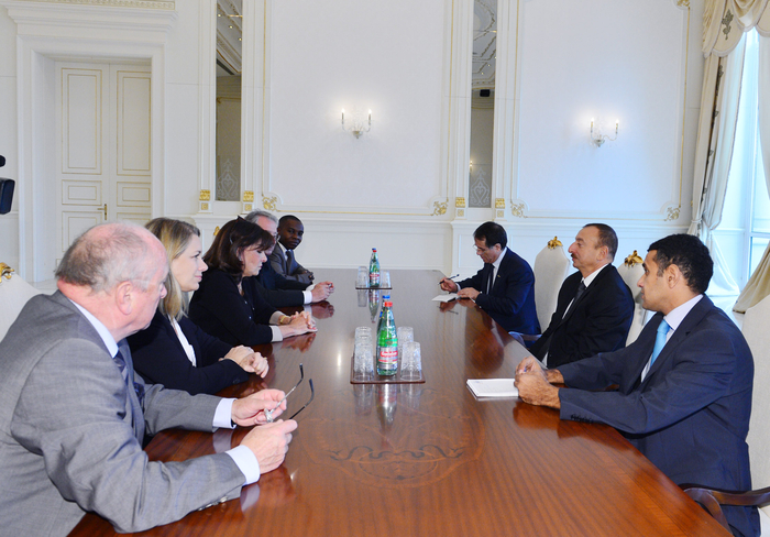 Президент Азербайджана принял  делегацию во главе с руководителем наблюдательной миссии  Сената Франции