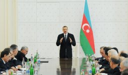 Prezident İlham Əliyev: Azərbaycan iqtisadiyyatı bu il uğurla inkişaf edir və bu dinamik inkişaf gələcək illərdə də özünü göstərəcək (FOTO)