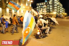 Правящая партия Азербайджана отмечает победу Ильхама Алиева на президентских выборах (ФОТО)