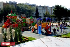 Реконструированный парк в Баку (ФОТО)