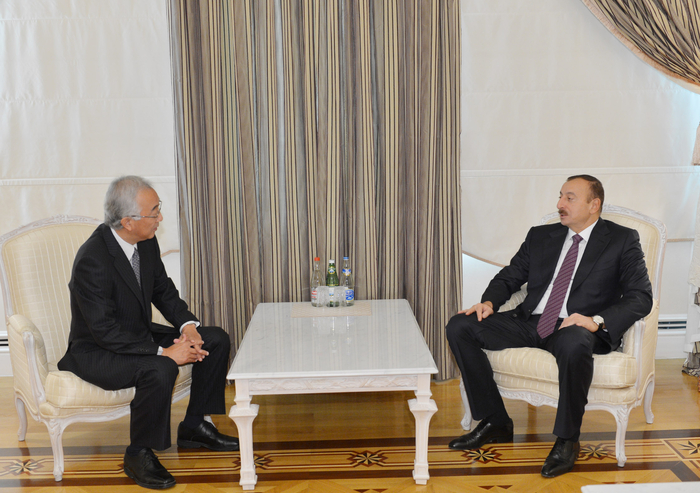 Президент Азербайджана принял посла Японии