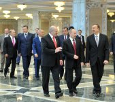 Президент Ильхам Алиев: Азербайджан будет и дальше стараться по возможности вносить свой вклад в дело укрепления сотрудничества между странами СНГ (ФОТО)