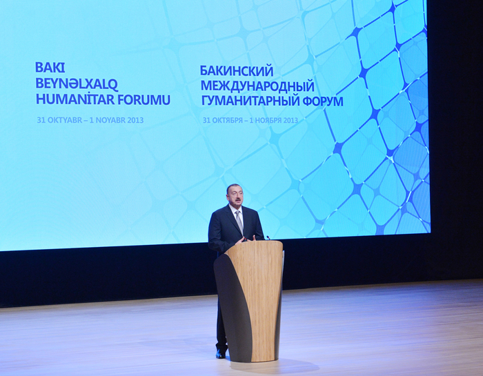 Президент Ильхам Алиев выразил сожаление в связи с тем, что предпочтение в СМИ отдается сенсациям, катастрофам, терактам