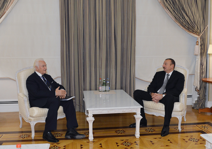 Azerbaijani President Ilham Aliyev receives former Estonian President