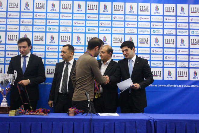 В Азербайджане состоялась церемония награждения победителей второго "Кубка молодёжи" по футболу" (фото)