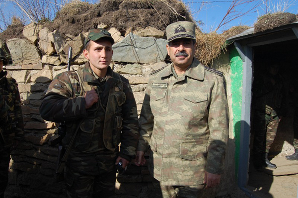 Azerbaijani Defense Minister visits front lines (PHOTO)