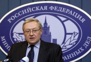 Рябков обсудил с послом США в России вопросы двусторонних отношений