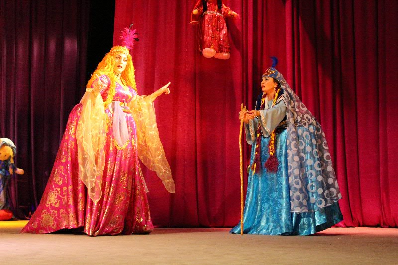 Уик-энд в Баку: интересные спектакли для взрослых и детей (ФОТО)