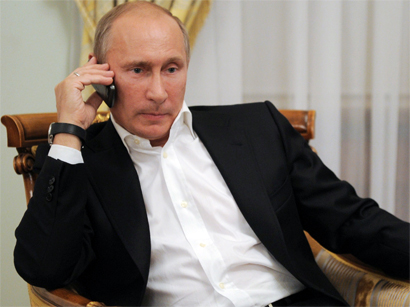 Путин провел телефонный разговор с Меркель и Олландом