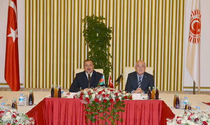 President Ilham Aliyev meets Chairman of Grand National Assembly of Turkey (PHOTO)