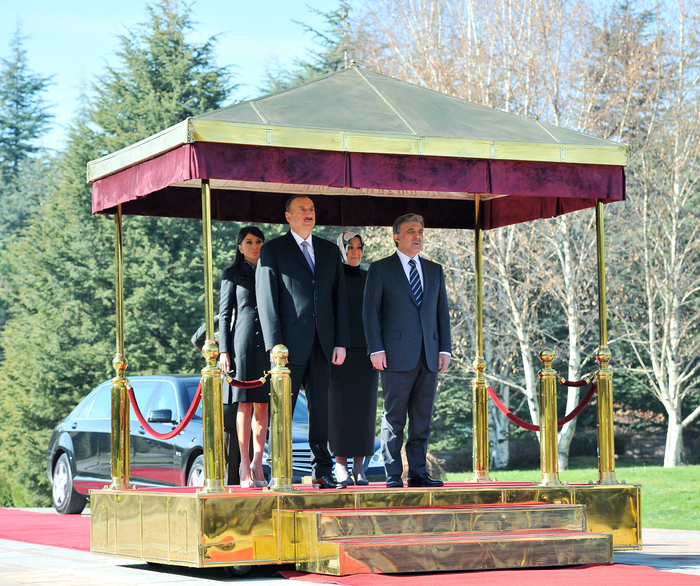 Official welcoming ceremony of Azerbaijani President held in Ankara