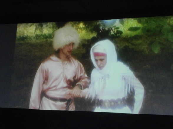 В Баку состоялся показ фильма о жизни горцев "Буба - в горах его сердце"(фото)