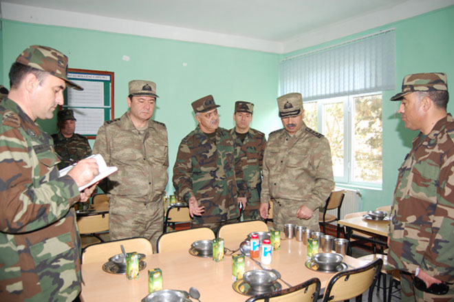Министр обороны Азербайджана вновь совершил визит в прифронтовую зону (ФОТО)