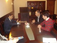 Директор азербайджанского театра встретился с режиссером из Великобритании (ФОТО)