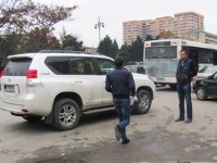 В Баку проведена акция по пропаганде ПДД - нарушение правил остановки и стоянки  (ФОТО)