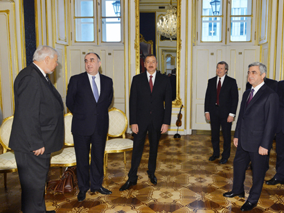 Settlement of Nagorno-Karabakh conflict discussed at meeting of Azerbaijani and Armenian presidents (PHOTO)