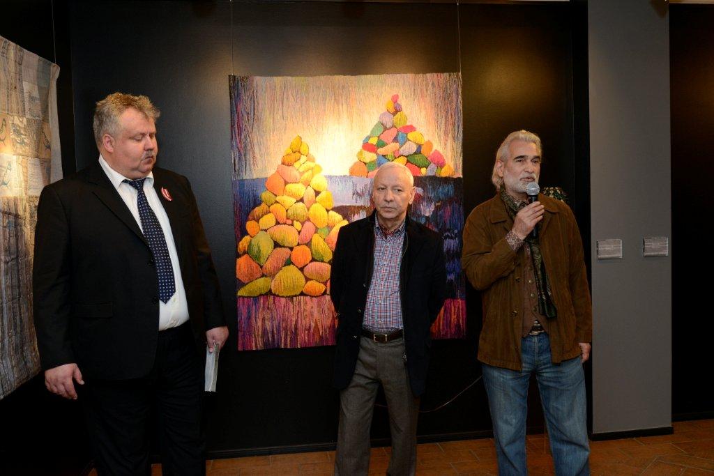 "Latvian contemporary art: glass, textile, ceramics" exhibition opens in Baku "QGallery" Art Gallery