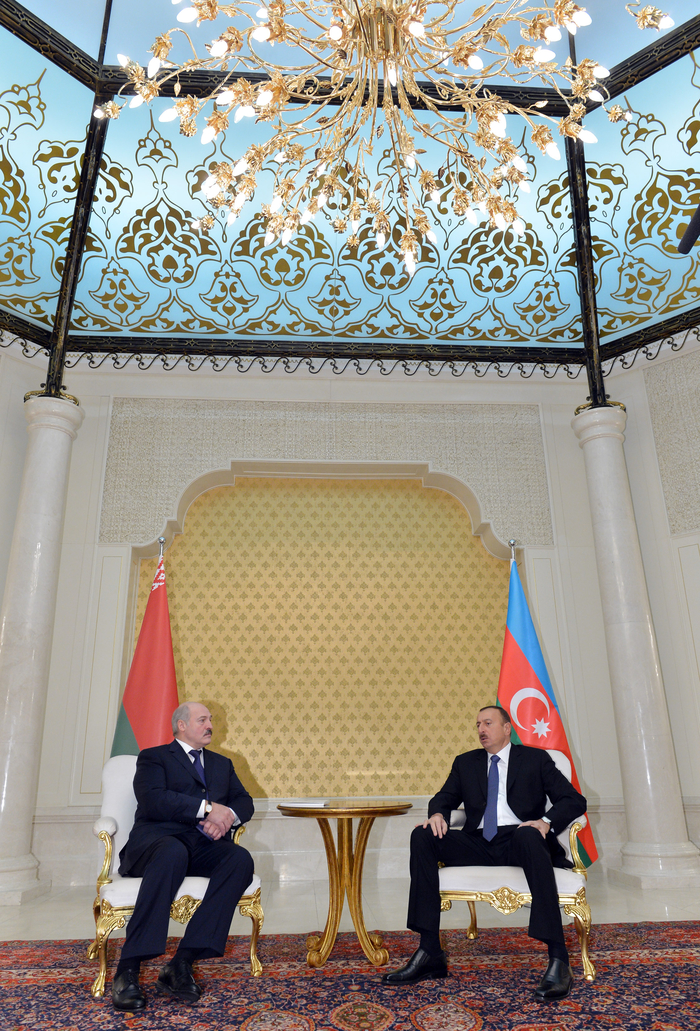 Состоялась встреча один на один президентов Азербайджана и Беларуси (ФОТО)