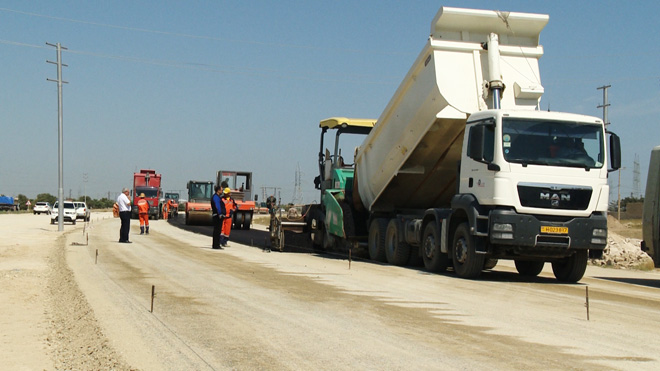 Qala-Şüvəlan-Pirallahı yolunun 2014-cü ildə istismara verilməsi planlaşdırılır (FOTO)
