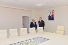 Ильхам Алиев ознакомился со зданием исполнительной власти Сабаильского района Баку после капремонта (ФОТО)