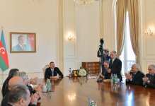 Prezident İlham Əliyev: Azərbaycanda azad media var və biz onun daha da inkişaf etməsində maraqlıyıq (FOTO)