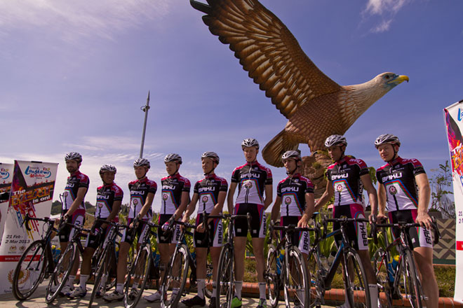 Azərbaycanın velosiped komandası Yeni Zelandiya yollarında yarışacaq