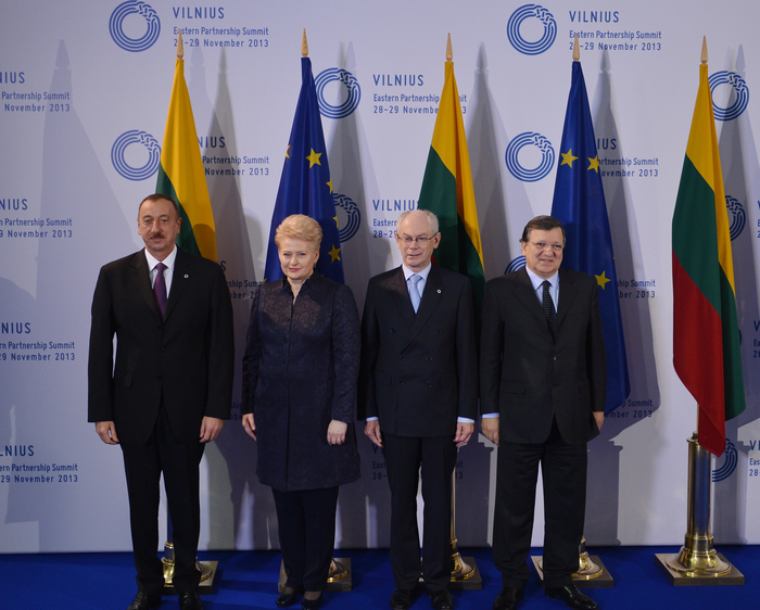 Azerbaijani president participates in third Eastern Partnership Summit (PHOTO)